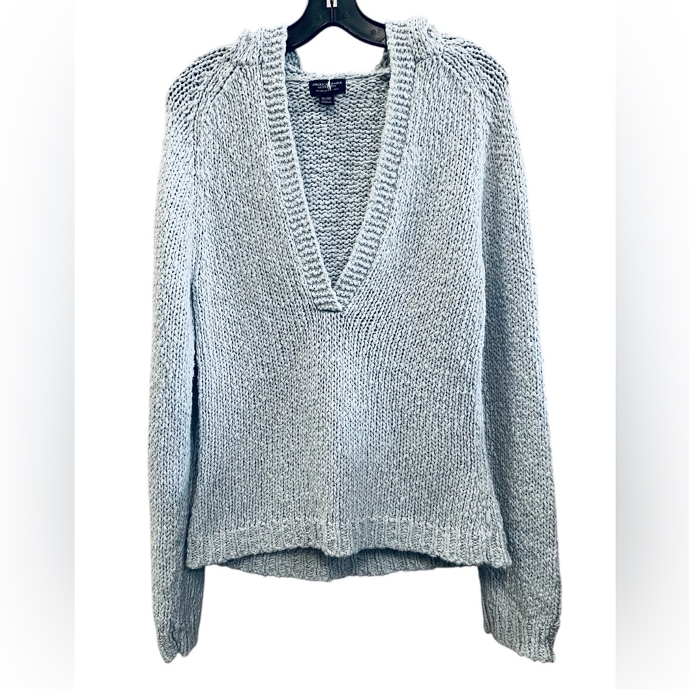 100% Cotton American Eagle Outfitters Light Blue V-Neck Hooded Sweater Size XL